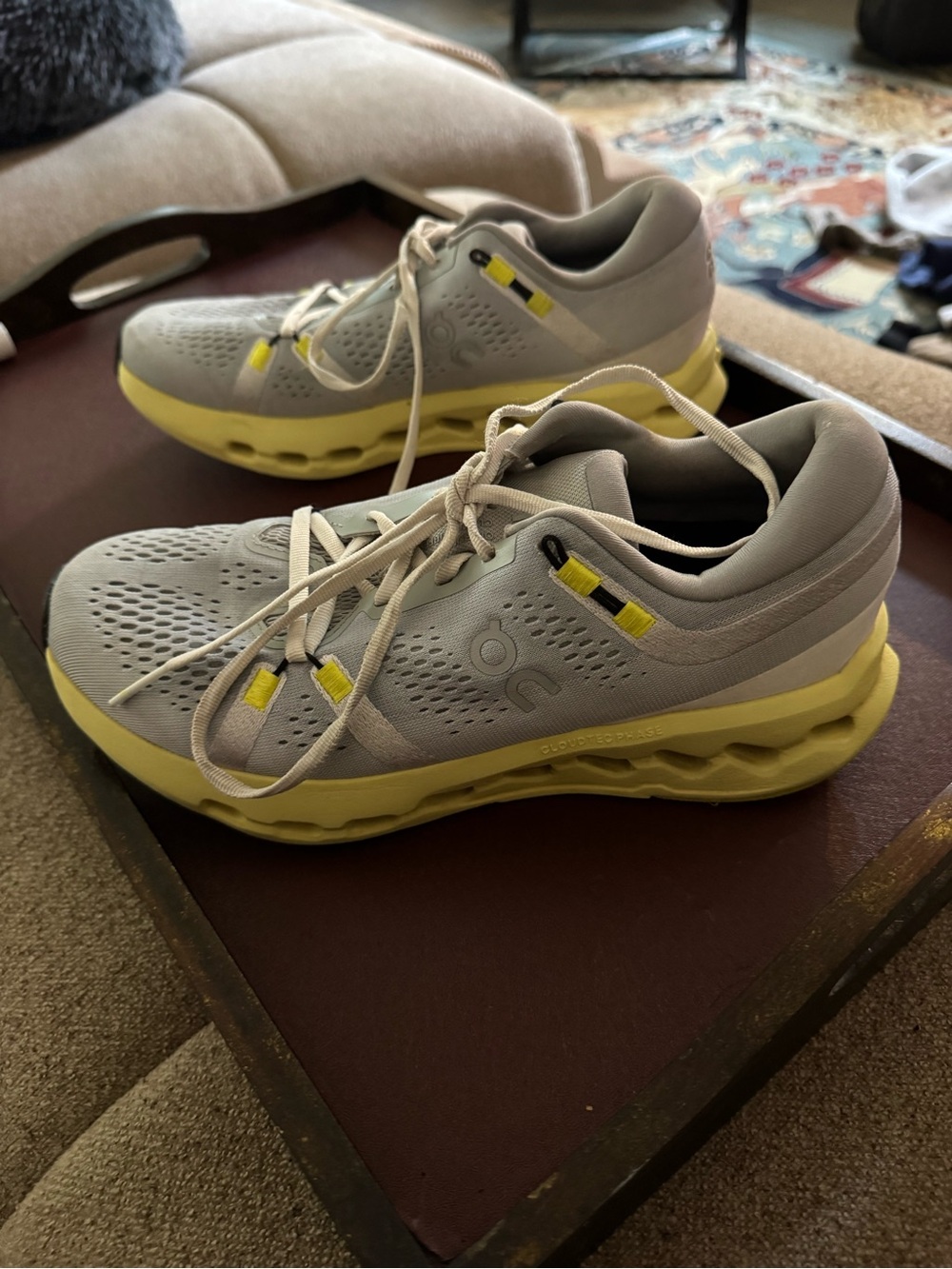 On Running Women's Cloudnova Athletic Shoes - Light Gray with Yellow